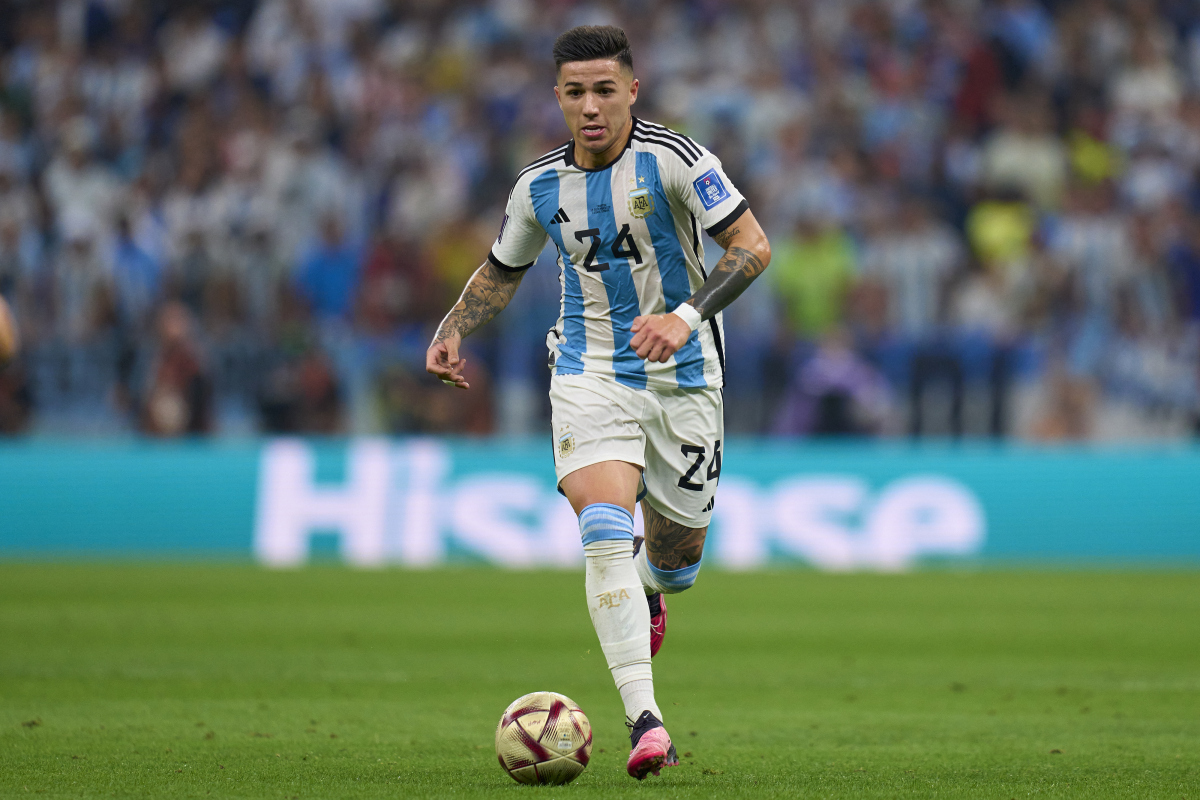 塞内加尔鏖战巴西，阿尔瓦雷斯刷新纪录